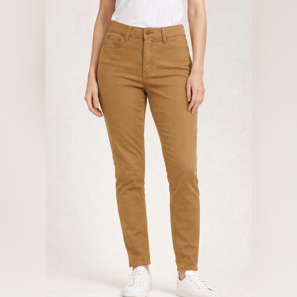 Curve appeal /Tan Casual Pants.